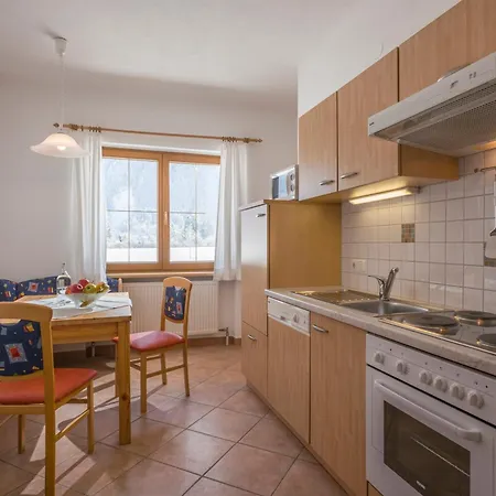Gaestehaus Schneeberger Гостьовий будинок 2*