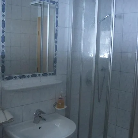Gaestehaus Schneeberger 2* Майргофен